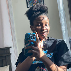 Meet your Posher, Mickayla